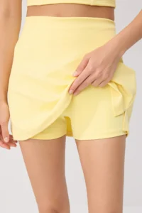 TRENDYOLMİLLA Yellow Scuba Shorts Skirt Shorts & Bermuda - Image 3