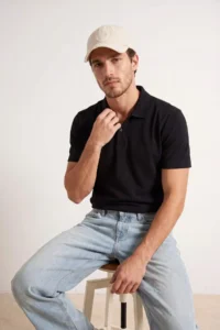 MAN Black Regular/Normal Cut textured Polo Shirt Shirt Collar T-Shirt