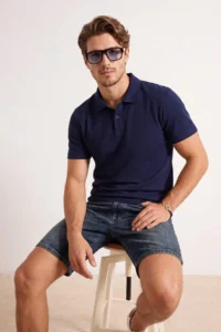 MAN NAVY BLUE Regular/Normal Cut textured Polo Shirt Shirt Collar T-Shirt