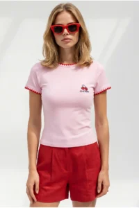 Olalook Women's Pink Shepherd Stitching Detailed Ribbed Flexible Crop T-Shirt - Image 3