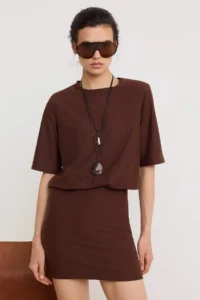 TRENDYOLMİLLA Brown Plain Soft Fabric Fitted Short Sleeve Flexible Knitting Dress - Image 2