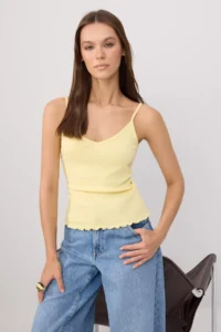 TRENDYOLMİLLA Yellow Fitted V-neck Thin Sleeveless Sleeveless Cotton Rib Knitting Tank Top - Image 2