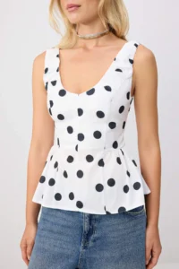 TRENDYOLMİLLA WHITE Puantiye Patterned Poplin Weaving Blouse - Image 3