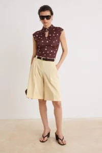 TRENDYOLMİLLA Multicolored Polka Dot Fitted Keyhole Collar Flexible Knitting Blouse - Image 2