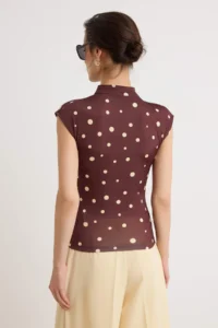 TRENDYOLMİLLA Multicolored Polka Dot Fitted Keyhole Collar Flexible Knitting Blouse - Image 4