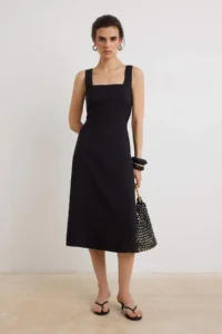 TRENDYOLMİLLA More Sustainable Black Thick Sleeveless Midi Weaving Dress