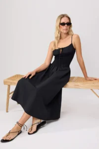TRENDYOLMİLLA Black Gipelli Maxi Sleeveless Cotton Weaving Dress - Image 2