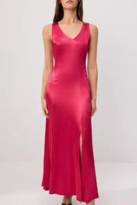 TRENDYOLMİLLA Cherry Plain Maxi Weaving Dress - Image 3