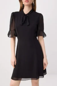 TRENDYOLMİLLA Black Siphon Lined Mini Weaving Dress - Image 3