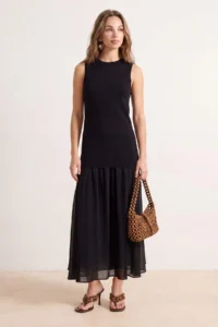TRENDYOLMİLLA Black Satin Detailed Maxi Size Knit Dress