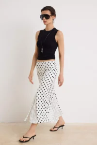 TRENDYOLMİLLA Ecru Polka Dot A-Cut/Life Form Regular Waist Flexible Knitting Skirt - Image 2