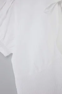 TRENDYOLMİLLA WHITE Bedene Oturan Gipe Detailed Shirt - Image 6