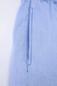 TRENDYOLMİLLA BLUE Beli Lasitkli Mini DENIM Shorts - Image 6