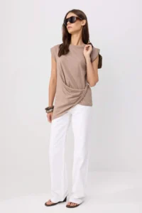 TRENDYOLMİLLA Mink Plain Regular Crew Neck Drop Sleeve Short 100% Cotton Knitting T-Shirt - Image 2