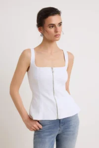 TRENDYOLMİLLA WHITE Fitted Square Neck Zippered Vest