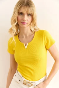 Olalook Women's Yellow V Metal Detailed Flexible Cotton Blouse - Image 5