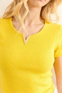 Olalook Women's Yellow V Metal Detailed Flexible Cotton Blouse - Image 6