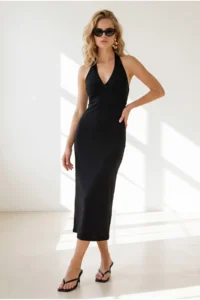 Olalook Women's Black Halter Neck Deep Back Low-cut Maxi Dress - Image 3