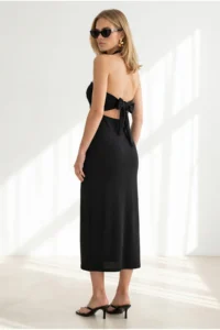 Olalook Women's Black Halter Neck Deep Back Low-cut Maxi Dress - Image 6