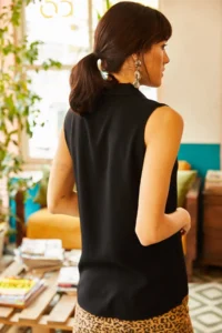 Olalook Women Black Sleeveless Viscose Shirt - Image 2