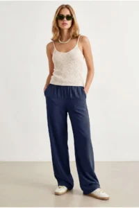 Olalook Women's Navy Blue Elastic Waist Pocket Royal Linen Loose Trousers - Image 3