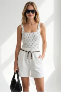 Olalook Women's White Belt Detailed Pocket Cotton Shorts - Image 3