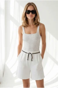 Olalook Women's White Belt Detailed Pocket Cotton Shorts - Image 4