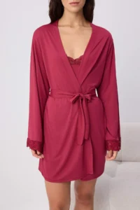 TRENDYOLMİLLA Burgundy 4 Sets Lace Detailed Viscose Knitting Pajama Set - Image 5