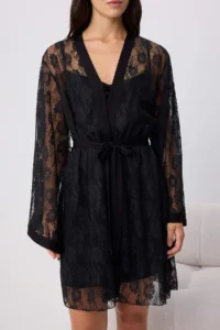 TRENDYOLMİLLA Black 4 Sets Lace Detailed Viscose Knitting Pajama Set - Image 7