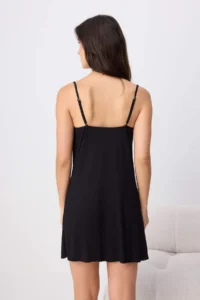 TRENDYOLMİLLA Black 4 Sets Lace Detailed Viscose Knitting Pajama Set - Image 9