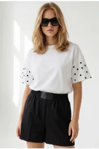 Olalook Women WHITE Puantiye Garnili T-Shirt - Image 4