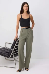 TRENDYOLMİLLA Light Khaki Arched Straigt/Plain Cut Weaving Dress Pants