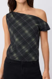 TRENDYOLMİLLA Khaki Blouse - Image 3