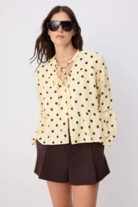 TRENDYOLMİLLA Yellow-Multicolored Shirt - Image 2