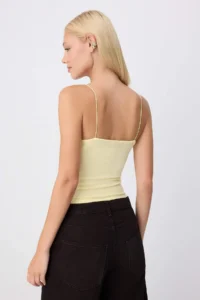 TRENDYOLMİLLA Yellow Plain Fitted V-neck Thin Sleeveless Sleeveless Flexible Knitting Tank Top - Image 4