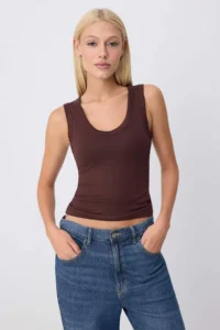 TRENDYOLMİLLA Brown-BEIGE Plain Fitted V-neck Thick Sleeveless Sleeveless Soft Knitting Tank Top - Image 5