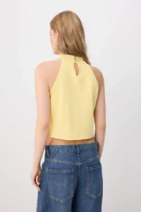 TRENDYOLMİLLA Yellow Regular/Normal Pattern Halter Neck Sleeveless Frilly Tulle Knitting Blouse - Image 4