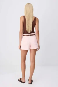 TRENDYOLMİLLA PINK Arched 100% Cotton slit City Shorts - Image 4