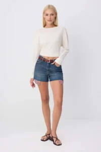 TRENDYOLMİLLA DARK BLUE Plaid Pocket Detail Mini DENIM Shorts