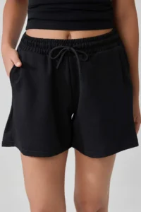 TRENDYOLMİLLA Black-Gray-Brown Beli tied up Shorts & Bermuda - Image 6