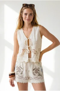 Olalook Women Stone lace Detailed Fisto Vest - Image 3