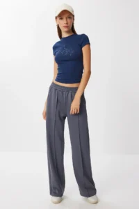 Happiness İstanbul Women's Smoked Wide Leg Pocket Knitted Sweatpants - Image 3