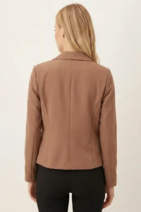 armonika Women's Dark Mink Men's Collar Square Pocket Crop Jacket - Image 3