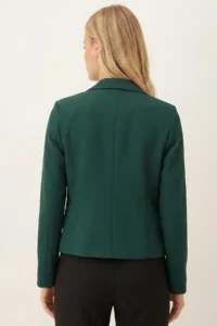 armonika Women's Emerald Men's Collar Square Pocket Crop Jacket - Image 3