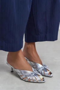 Nisantasi Shoes Rosie Silver Metallic Burnu Light Detailed Kafesli Women Heels Slippers - Image 8