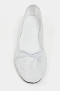 Nisantasi Shoes Magni WHITE Lace Embroidered Fiyonk Detailed Women Flats - Image 4