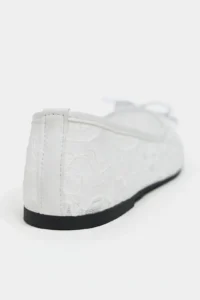 Nisantasi Shoes Magni WHITE Lace Embroidered Fiyonk Detailed Women Flats - Image 5