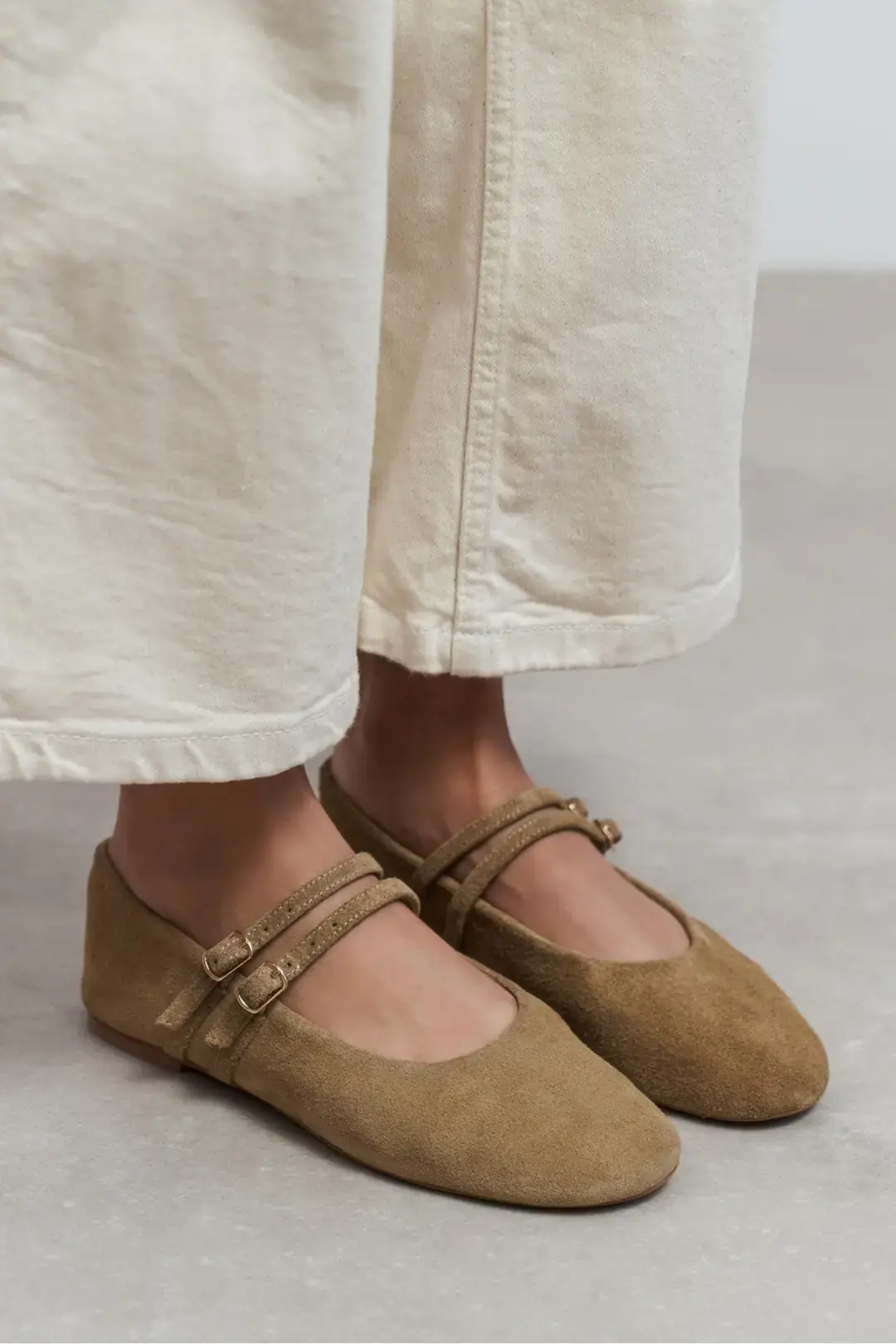 NSN-MAZ9340K_ROME_Beige_Suede_1
