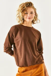 Olalook Women's Plain Bitter Brown Basic Soft Textured Loose Sweatshirt - Image 4