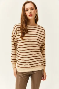 Olalook Women's Stone Brown Basic Soft Textured Loose Sweatshirt - Image 6